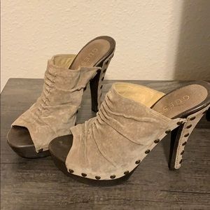 Guess heels 👠